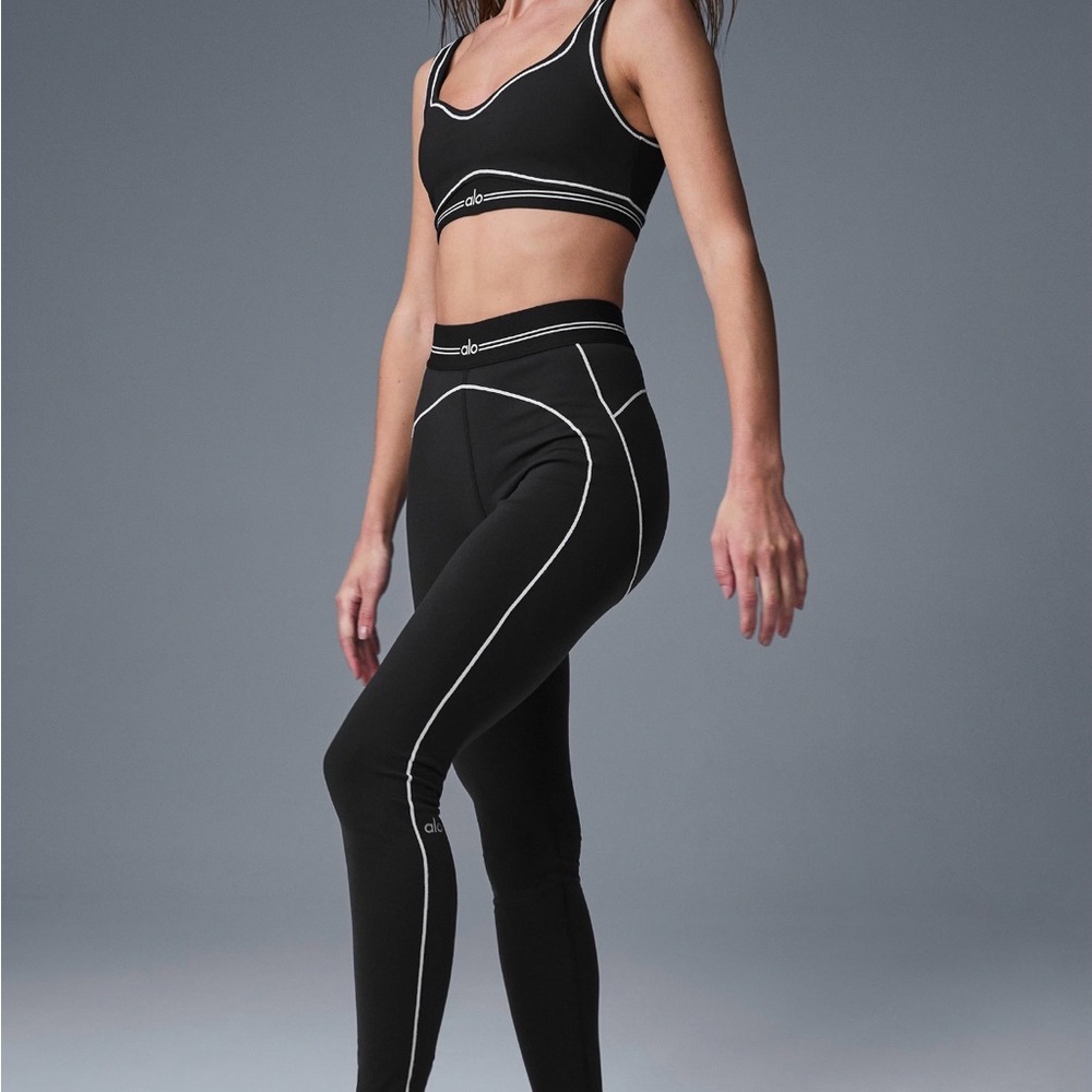 ALO Yoga Black Top & Leggings (SET) with White Accents
